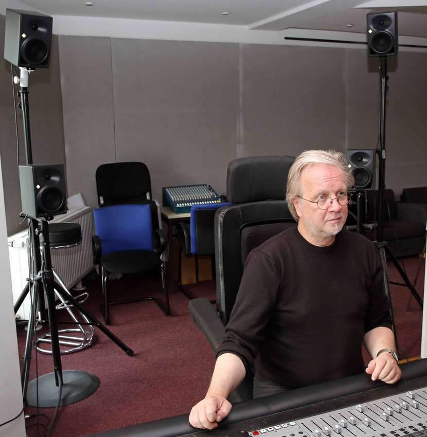 Diplom-Tonmeister Gregor Zielinsky konnte bereits umfangreiche Erfahrungen mit 3D-Sound sammeln